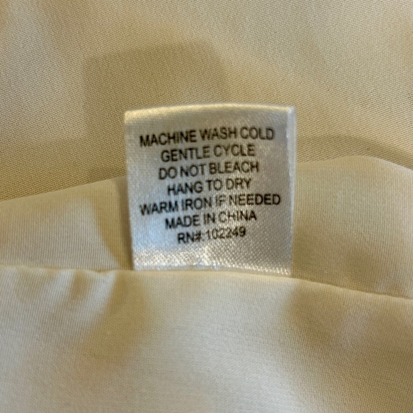 Skies Are Blue Boho Maxi Dress, Lined White Empire Waist Floral Dress, Small - Picture 7 of 9